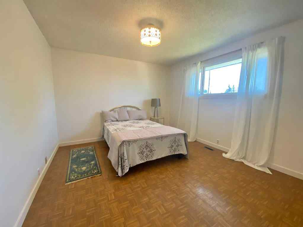 MLS® A2139555 4038 Maryvale Drive NE Calgary, Alberta, T2A 2S8