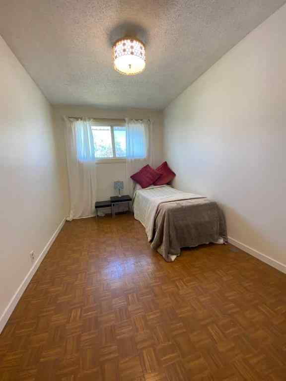 MLS® A2139555 4038 Maryvale Drive NE Calgary, Alberta, T2A 2S8