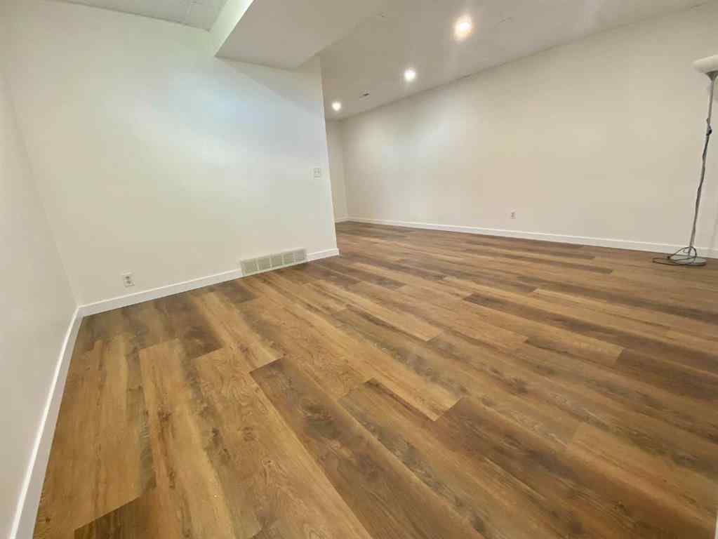 MLS® A2139555 4038 Maryvale Drive NE Calgary, Alberta, T2A 2S8