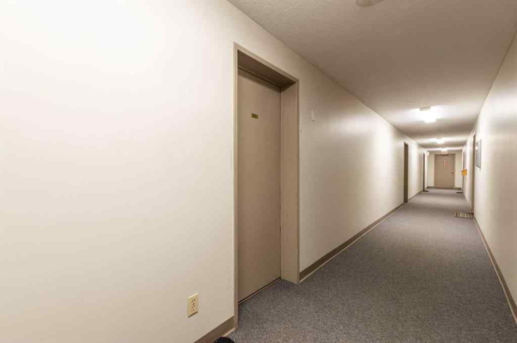 MLS® A2142005 - 4814 49 Street  in Downtown East Stettler, Commercial