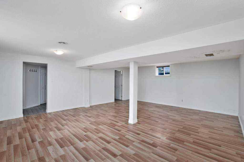 MLS® A2143120 - 4911 51 Street  in NONE Rimbey, Commercial