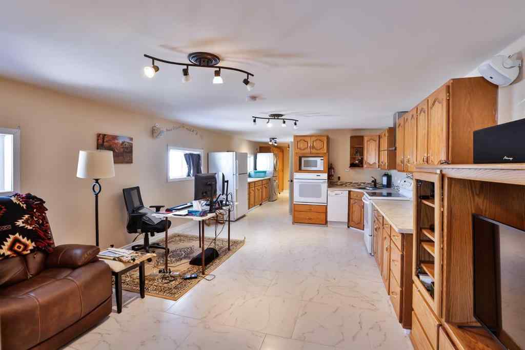 MLS® A2143158 - 328 Railway Avenue  in NONE Travers, Residential
