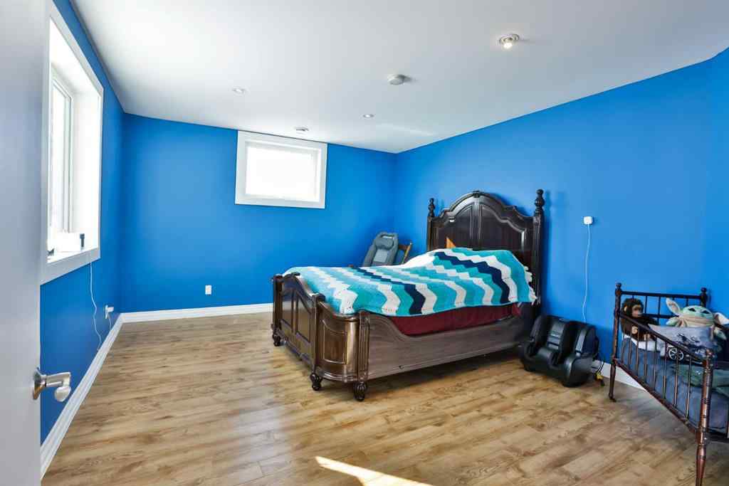 MLS® A2143158 - 328 Railway Avenue  in NONE Travers, Residential