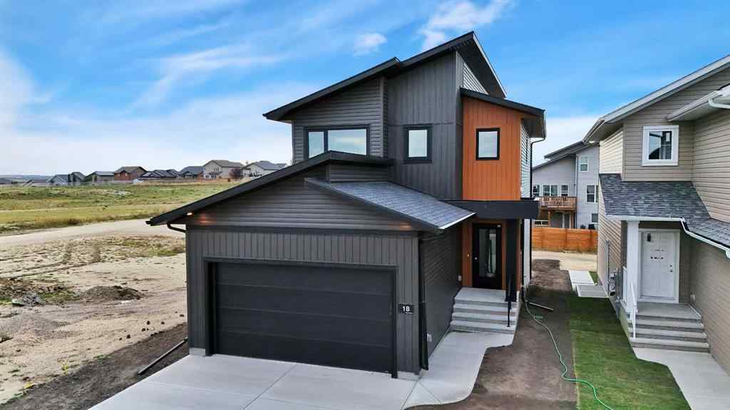 MLS® A2143466 - 18 Palmer Circle  in Panorama Estates Blackfalds, Residential