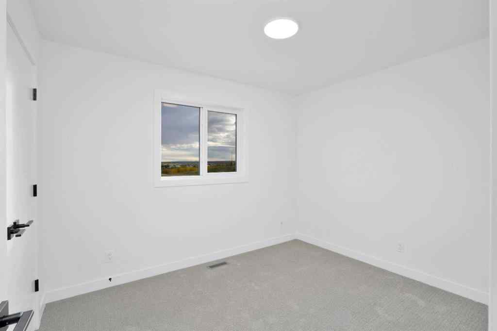 MLS® A2143466 - 18 Palmer Circle  in Panorama Estates Blackfalds, Residential