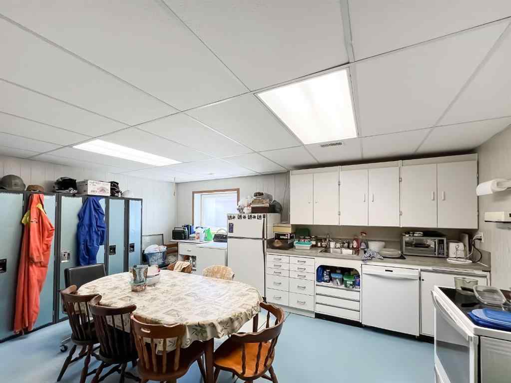 MLS® A2143488 - 942 Main Street SE in NONE Falher, Commercial