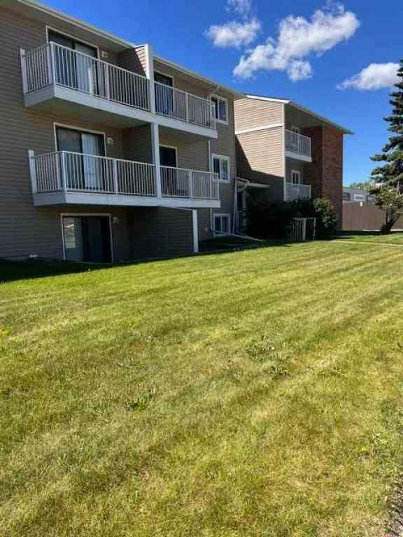 MLS® A2144123 Unit 306 49 Street Red Deer, Alberta, T4R 1V4