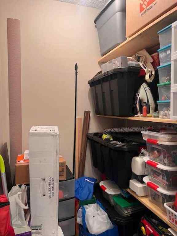 MLS® A2144123 Unit 306 49 Street Red Deer, Alberta, T4R 1V4