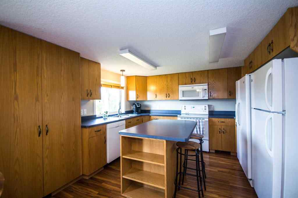 MLS® A2144153 - 33 Southshore Estate Drive   in NONE Widewater, Residential