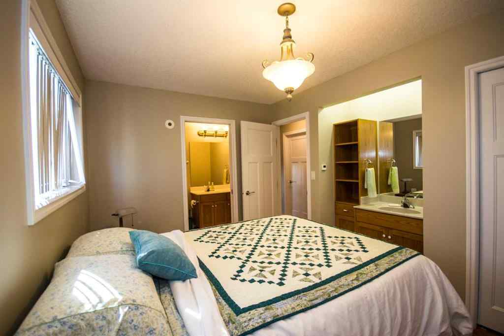 MLS® A2144153 - 33 Southshore Estate Drive   in NONE Widewater, Residential