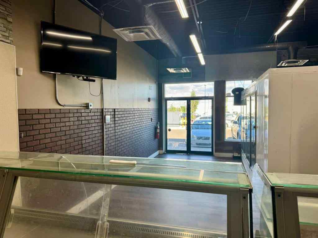 MLS® A2144240 - Unit #77 3131 27 Street NE in Sunridge Calgary, Commercial