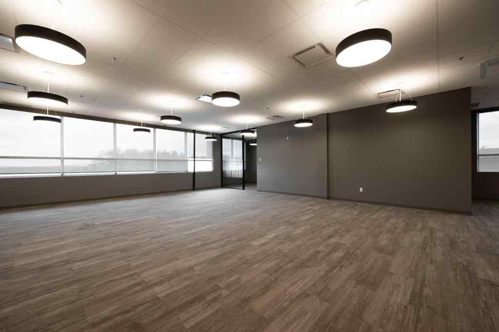MLS® A2145273 - Unit #400 420 Taiganova Crescent  in Taiga Nova Eco-Industrial Park Fort McMurray, Commercial
