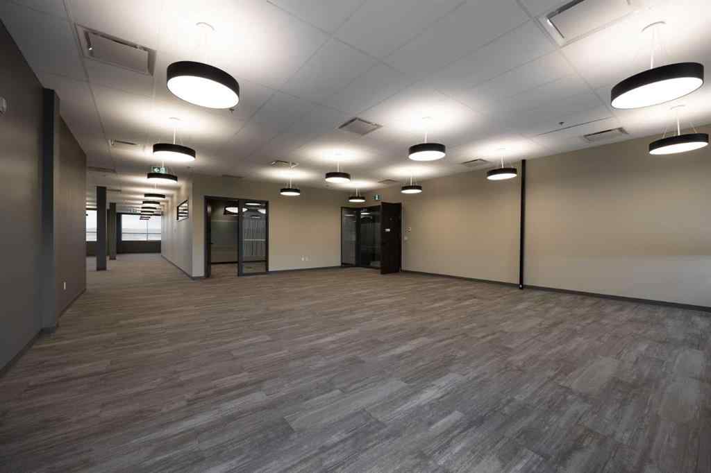 MLS® A2145273 - Unit #400 420 Taiganova Crescent  in Taiga Nova Eco-Industrial Park Fort McMurray, Commercial