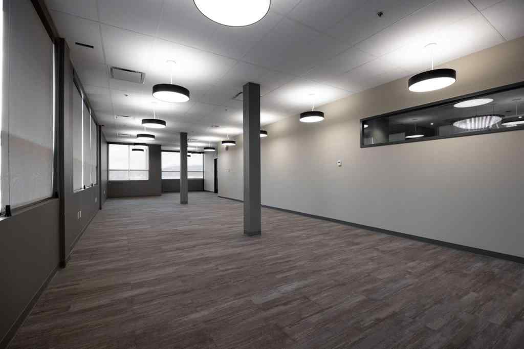 MLS® A2145273 - Unit #400 420 Taiganova Crescent  in Taiga Nova Eco-Industrial Park Fort McMurray, Commercial