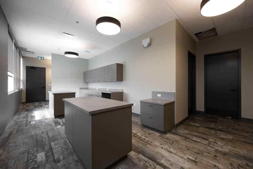 MLS® A2145273 - Unit #400 420 Taiganova Crescent  in Taiga Nova Eco-Industrial Park Fort McMurray, Commercial