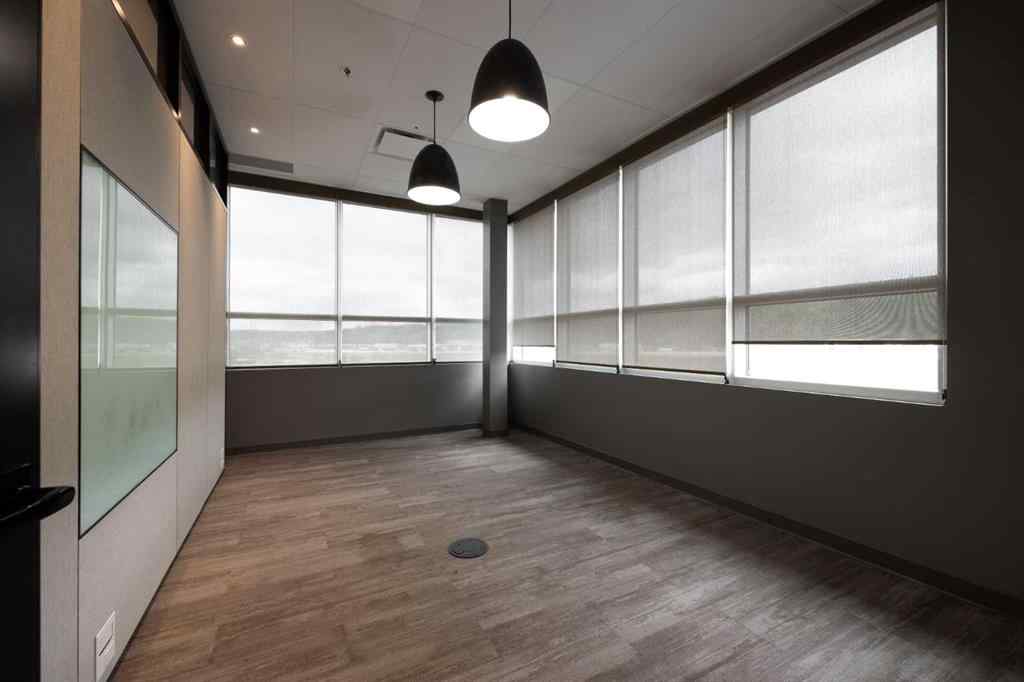 MLS® A2145273 - Unit #400 420 Taiganova Crescent  in Taiga Nova Eco-Industrial Park Fort McMurray, Commercial