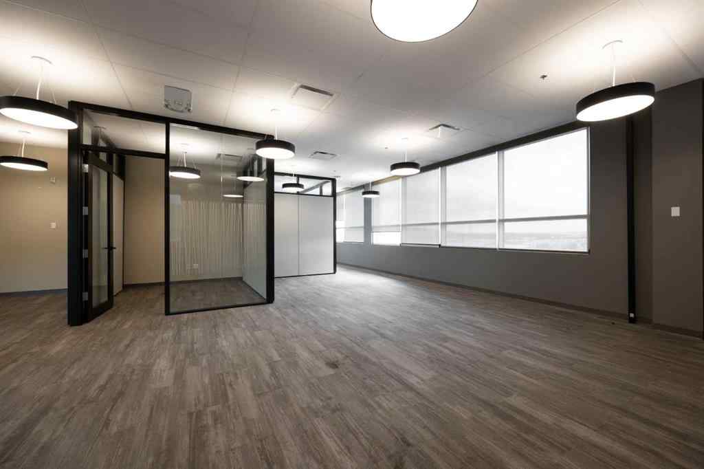 MLS® A2145273 - Unit #400 420 Taiganova Crescent  in Taiga Nova Eco-Industrial Park Fort McMurray, Commercial