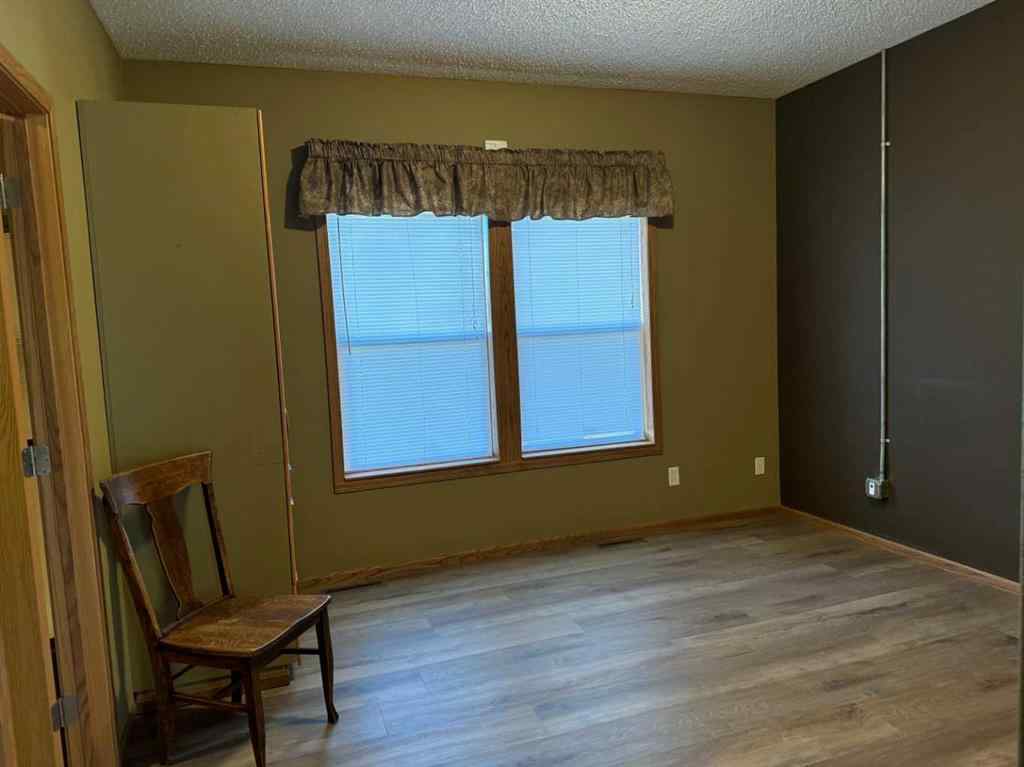 MLS® A2145842 - 5023 50 Avenue  in Breton Breton, Commercial