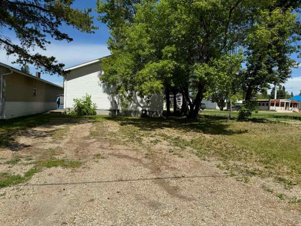 MLS® A2145842 - 5023 50 Avenue  in Breton Breton, Commercial