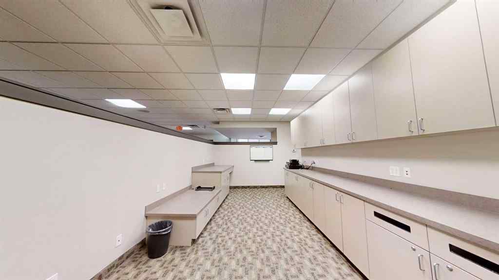 MLS® A2146178 - 5018 2nd St.  W in NONE Claresholm, Commercial