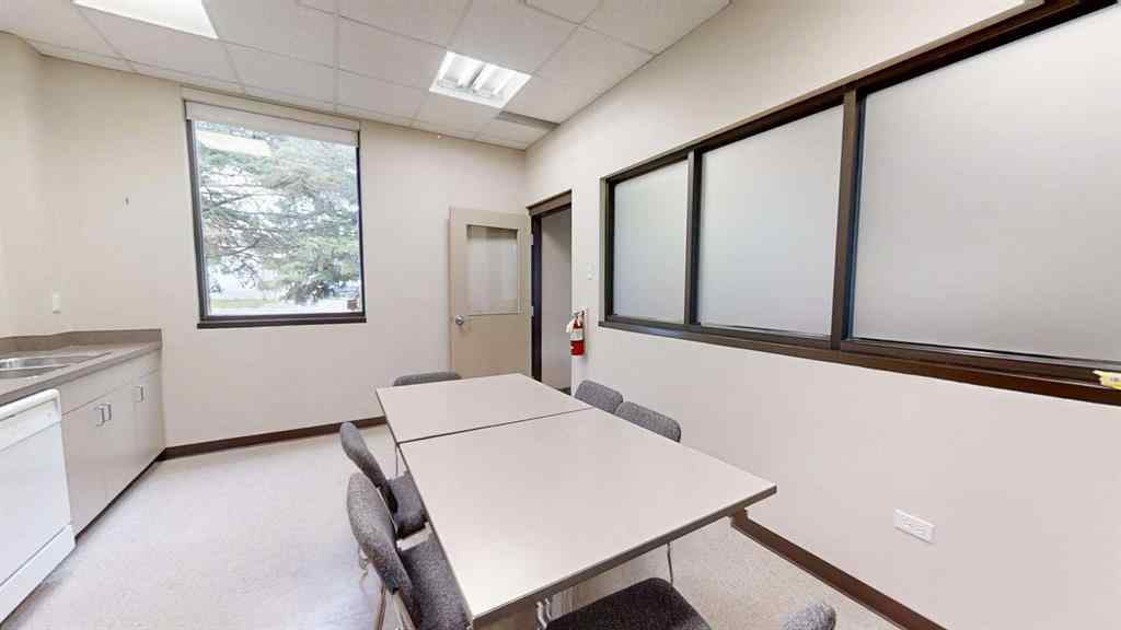 MLS® A2146178 - 5018 2nd St.  W in NONE Claresholm, Commercial