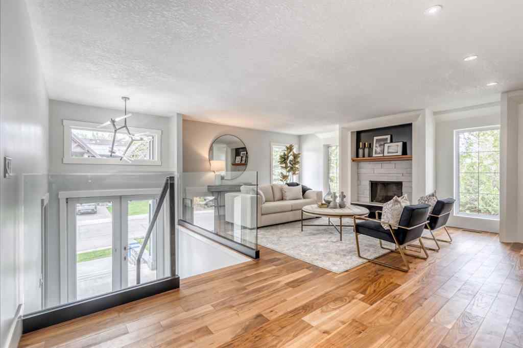 MLS® A2146308 1206 Varsity Estates Road NW Calgary, Alberta, T3B2X2