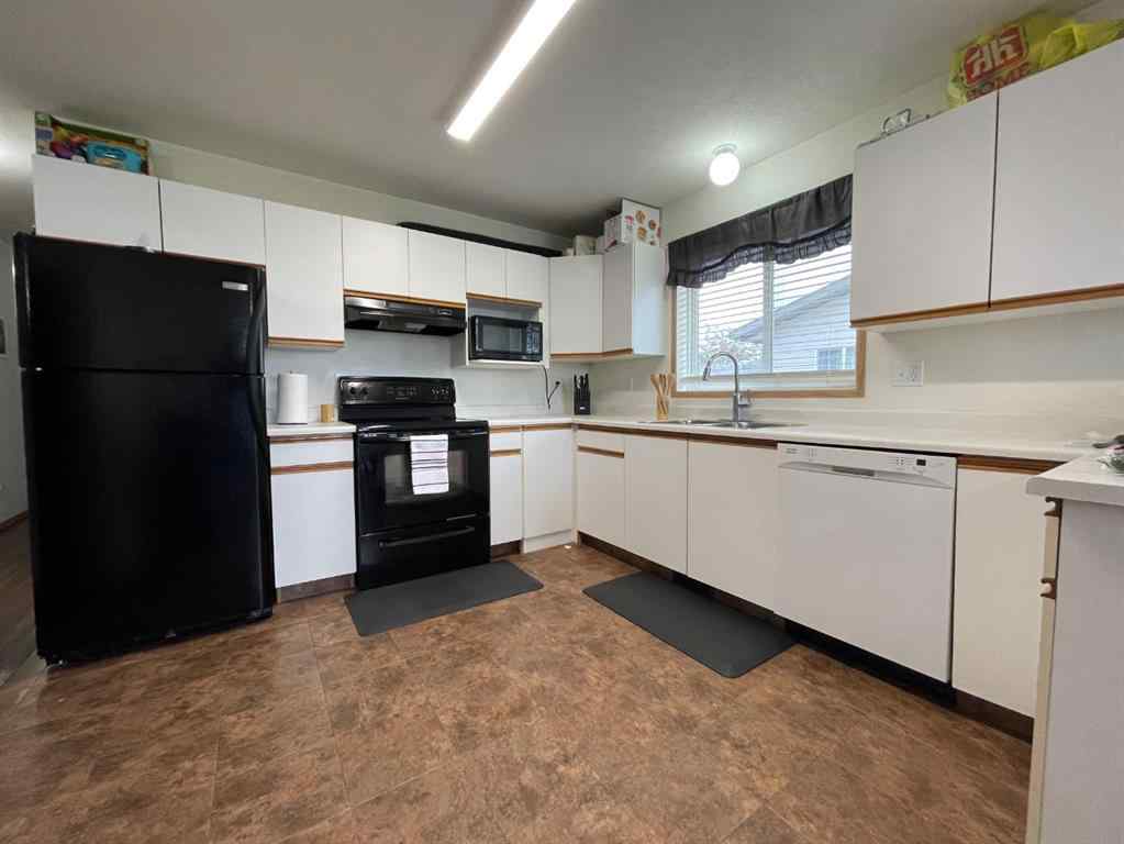 MLS® A2146827 - 4412 56 Avenue  in NONE High Prairie, Residential