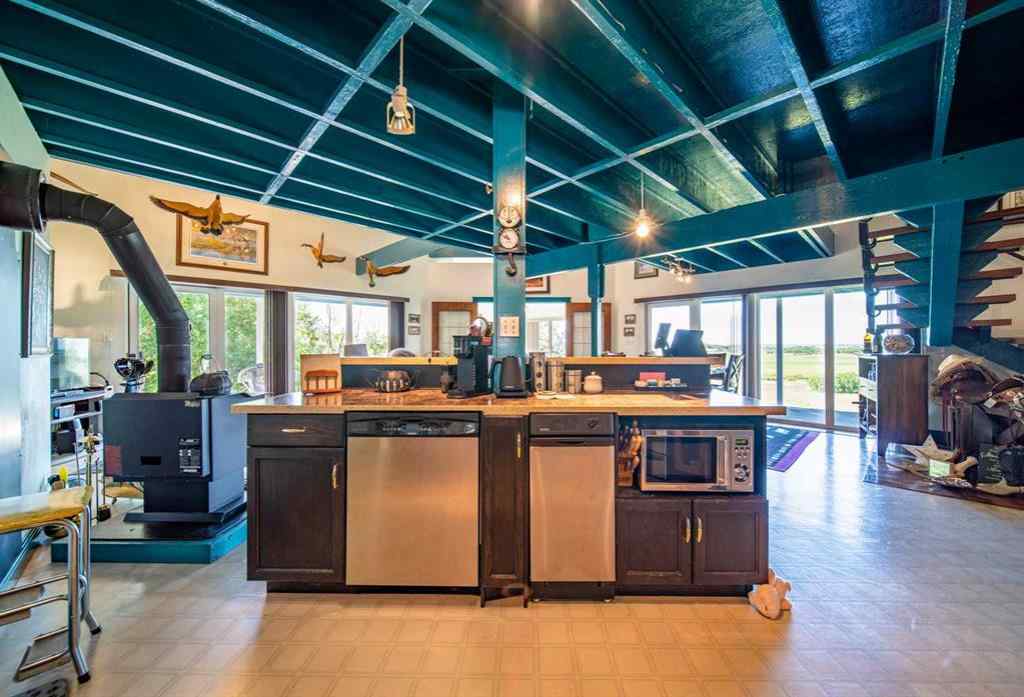 MLS® A2147153 -  West 1/2 6-41-5-W4   in NONE Rural Provost No. 52, M.D. of, Agri-Business