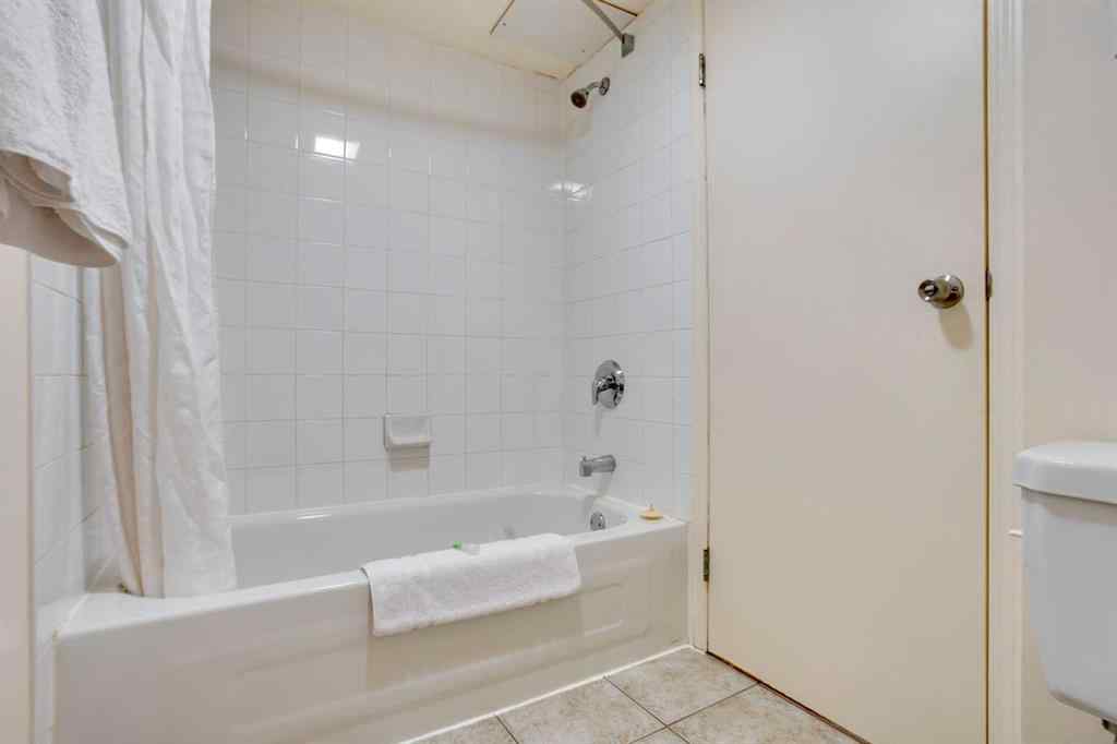 MLS® A2147396 - 8538 Franklin Avenue  in Downtown Fort McMurray, Commercial