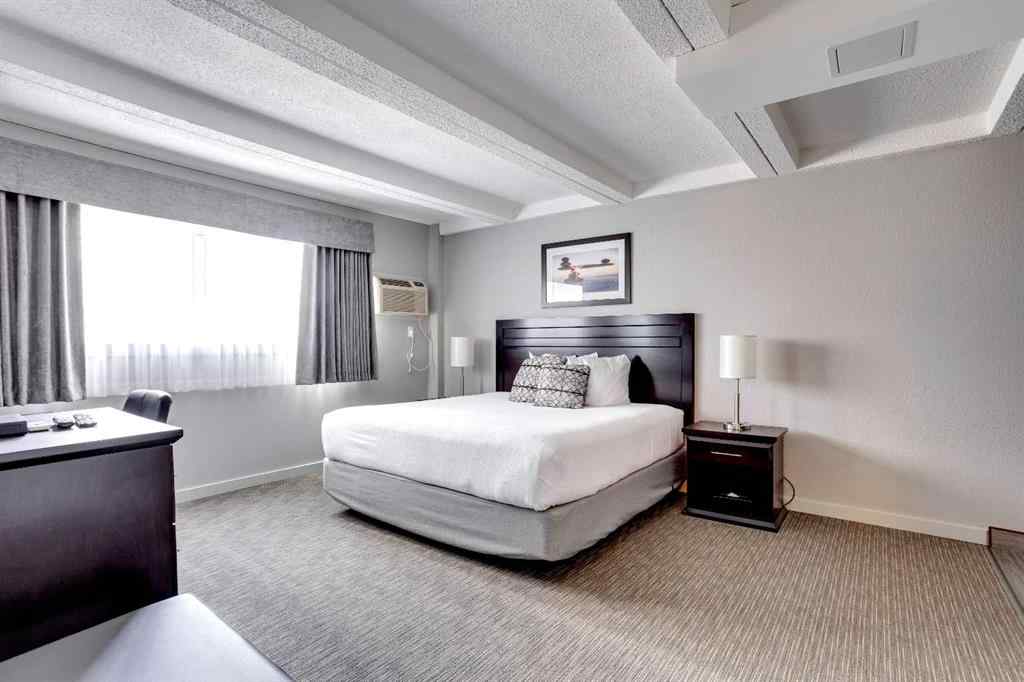 MLS® A2147396 - 8538 Franklin Avenue  in Downtown Fort McMurray, Commercial