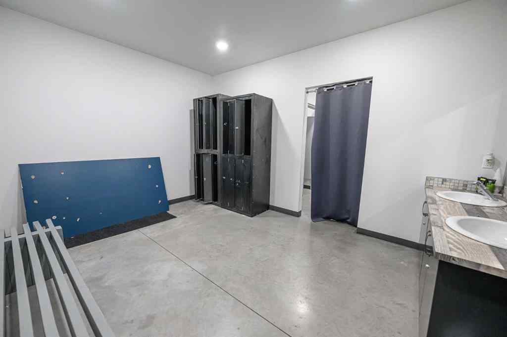 MLS® A2148599 - 15101 102 Street  in Highway 43 West Industrial Park Rural Grande Prairie No. 1, County of, Commercial