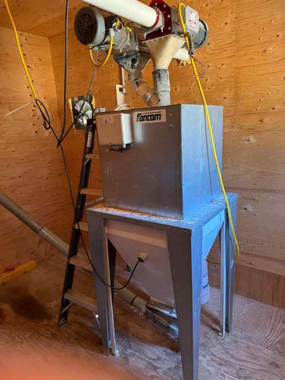 MLS® A2149884 - 21351 TWP 443   in NONE Ferintosh, Agri-Business