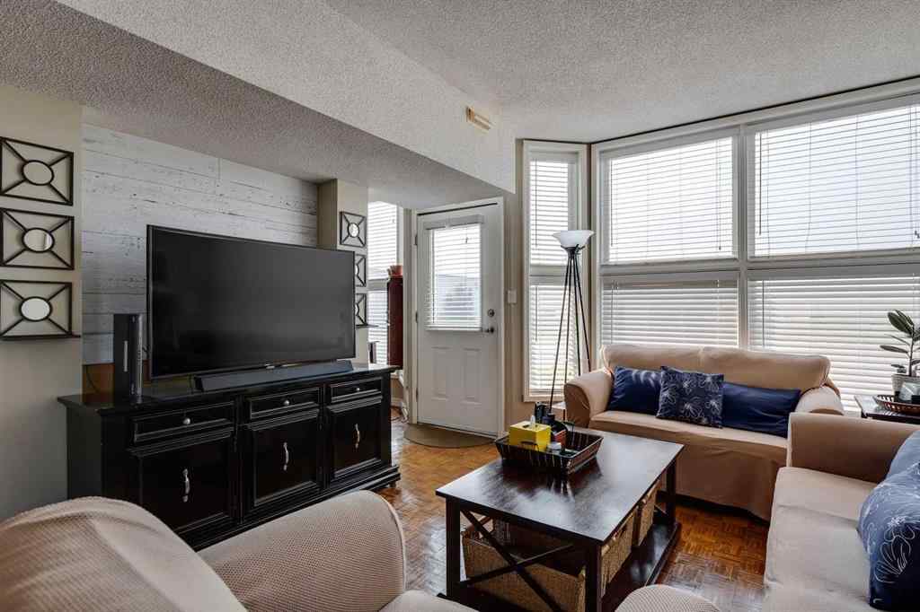 MLS® A2150026 - 102 Railway Avenue E in NONE Carseland, Residential