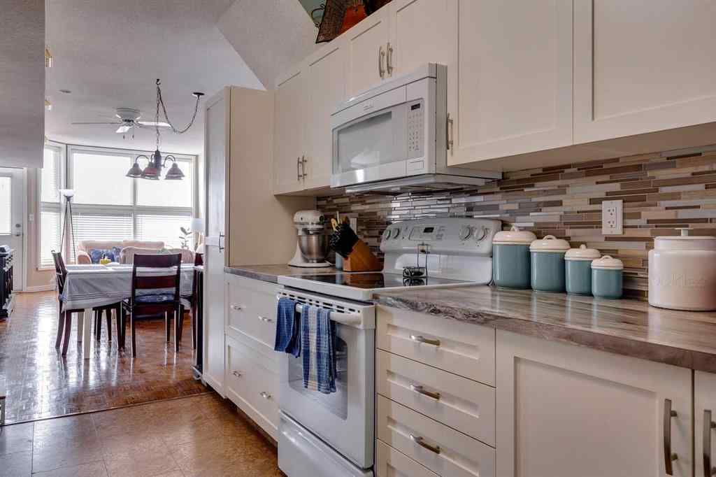 MLS® A2150026 - 102 Railway Avenue E in NONE Carseland, Residential