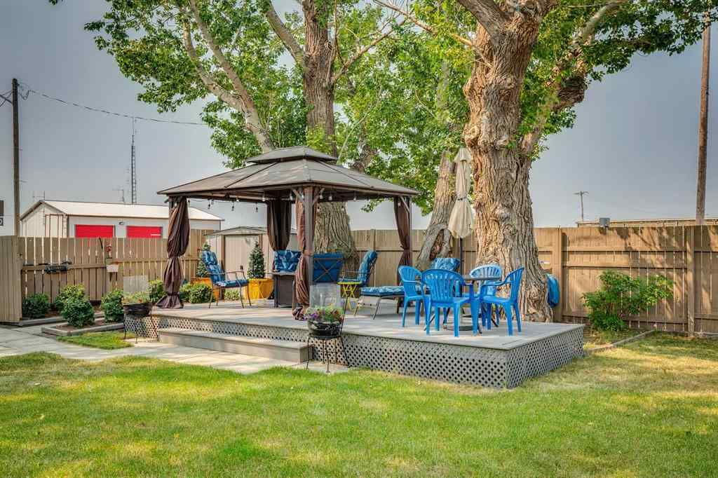 MLS® A2150026 - 102 Railway Avenue E in NONE Carseland, Residential