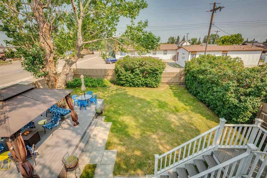 MLS® A2150026 - 102 Railway Avenue E in NONE Carseland, Residential