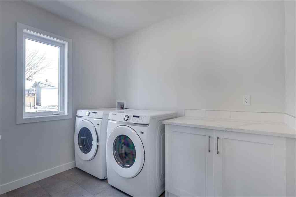 MLS® A2150555 - 2 Evron Place  in NONE Trochu, Residential