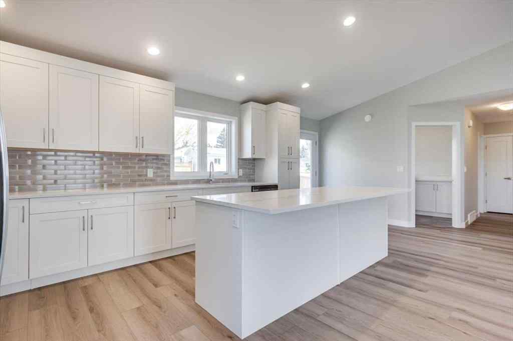 MLS® A2150555 - 2 Evron Place  in NONE Trochu, Residential