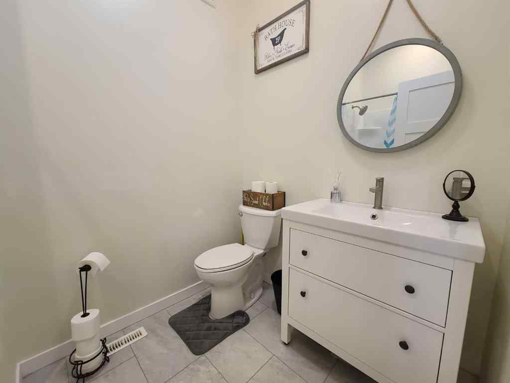 MLS® A2150708 - 10006 100 Street  in Northern Sunrise County Nampa, Residential