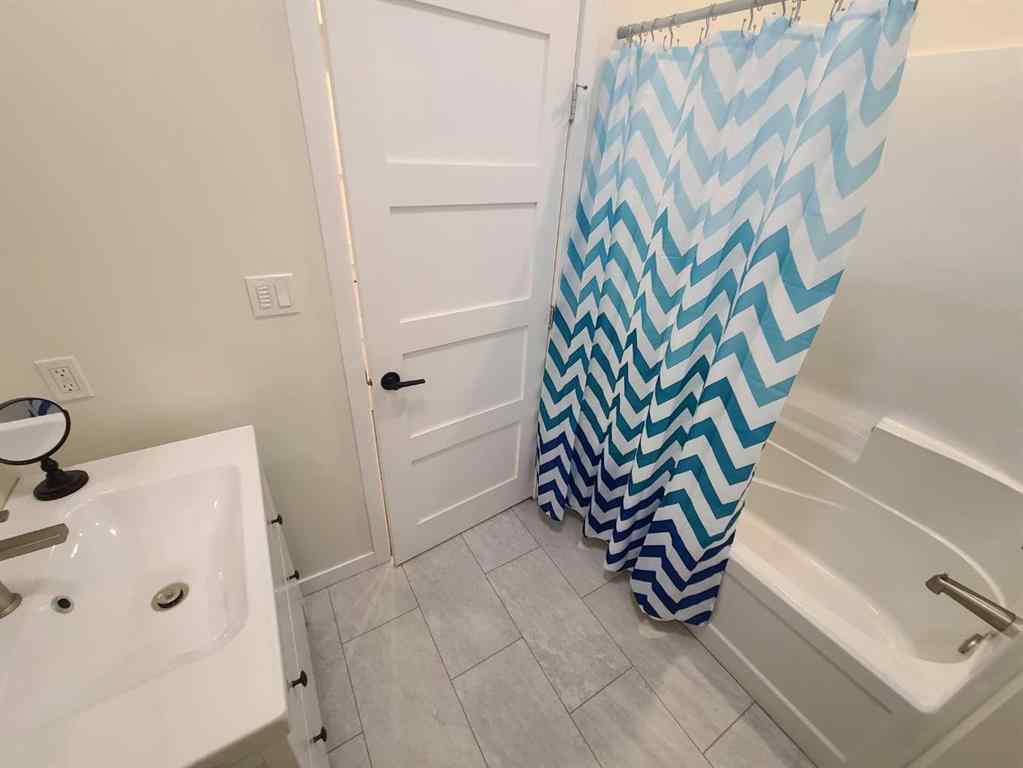 MLS® A2150708 - 10006 100 Street  in Northern Sunrise County Nampa, Residential