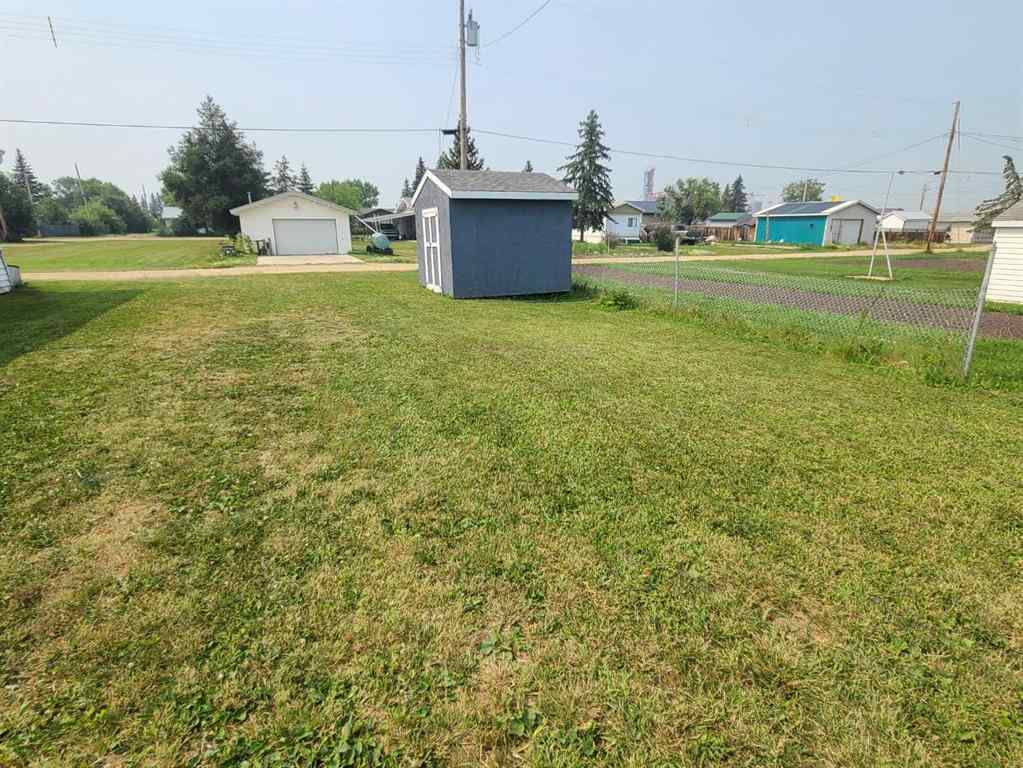 MLS® A2150708 - 10006 100 Street  in Northern Sunrise County Nampa, Residential