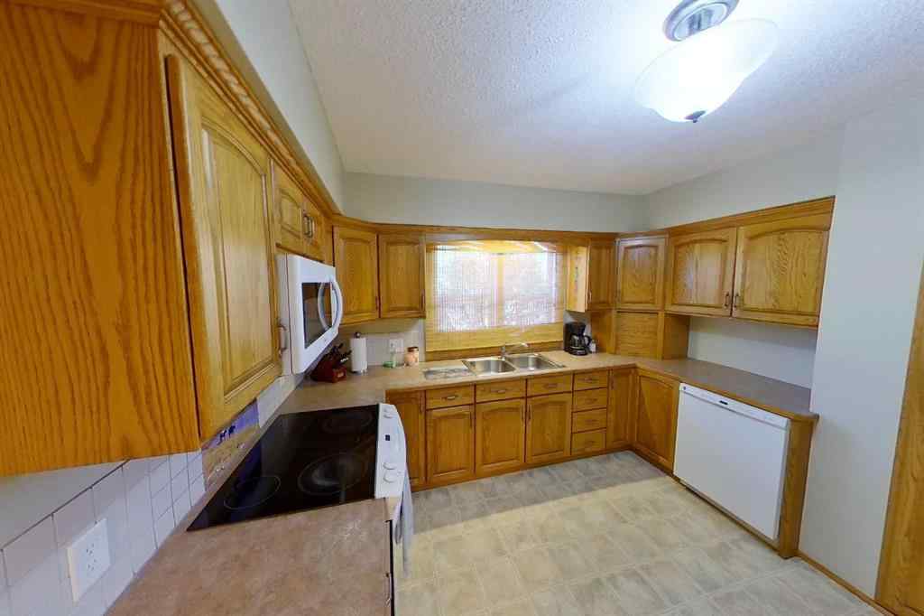 MLS® A2150719 - 205023 10-0 Twp Rd   in NONE Rural Lethbridge County, Residential