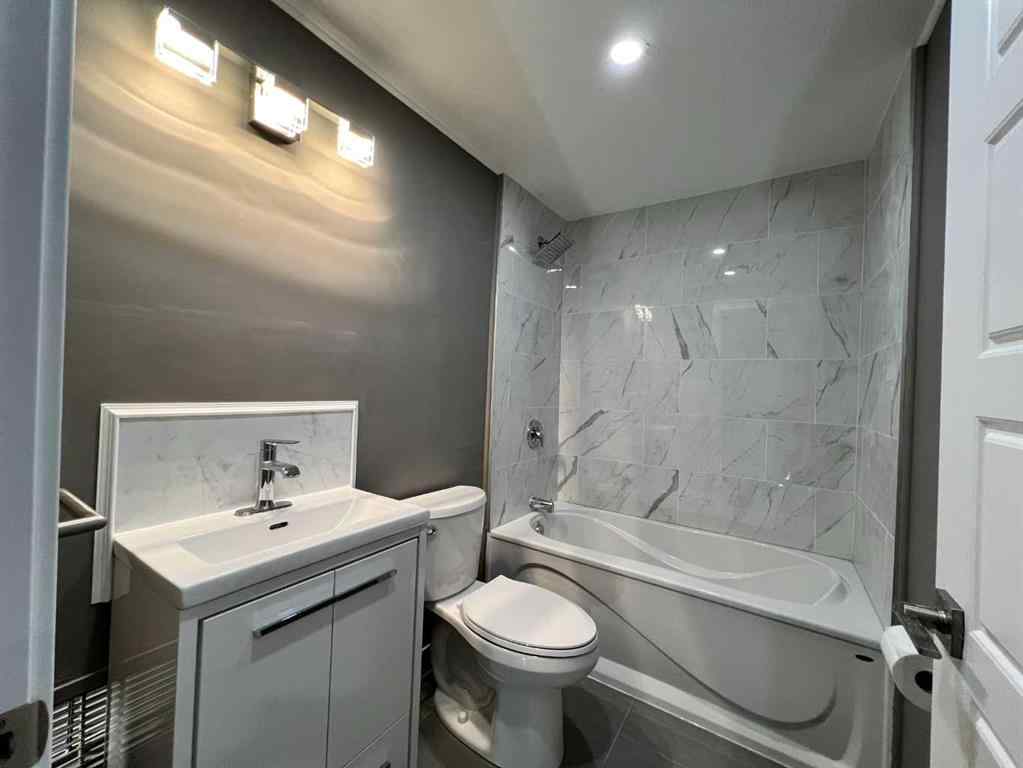 MLS® A2152400 - Unit #11 7895 49 Avenue  in Northlands Industrial Park Red Deer, Commercial