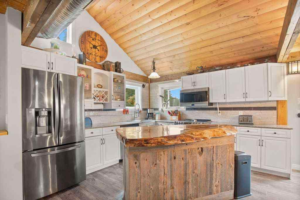 MLS® A2152459 462056 RR 32 Winfield, Alberta, T0C 2X0