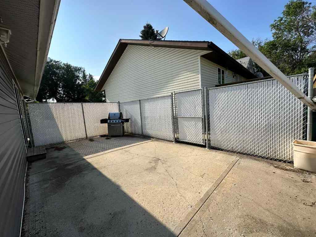 MLS® A2152564 - 5123 49 Street  in Provost Provost, Residential