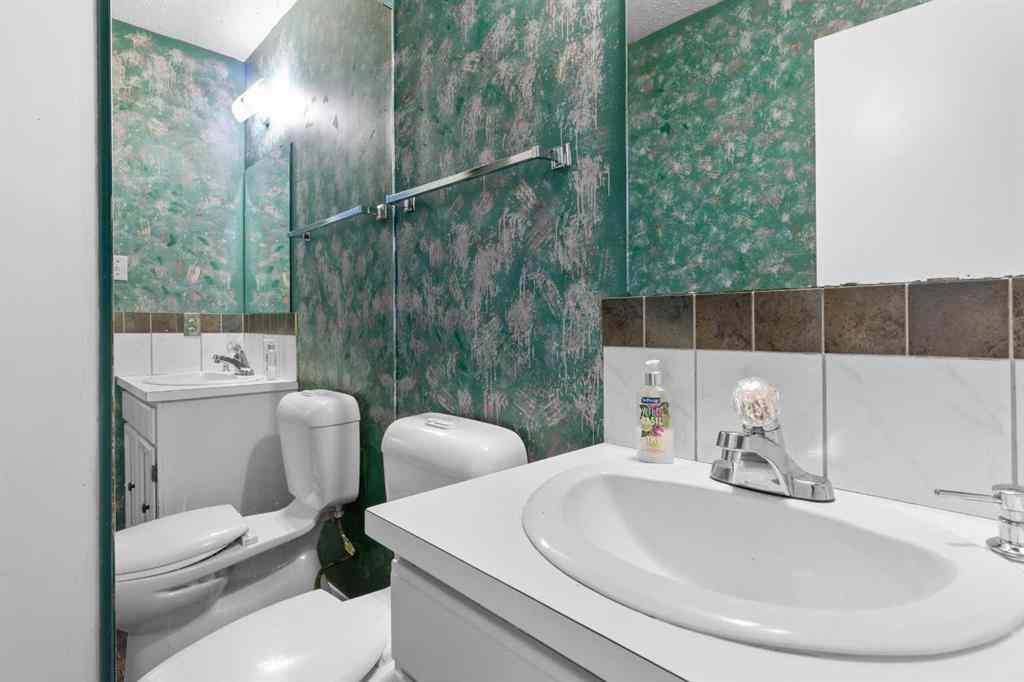 MLS® A2153842 - 102-4042 Highway 587   in Garrington Acres Rural Red Deer County, Residential