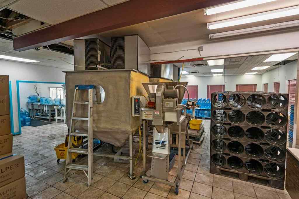MLS® A2153958 - 4726 65 Street  in West End Camrose, Commercial