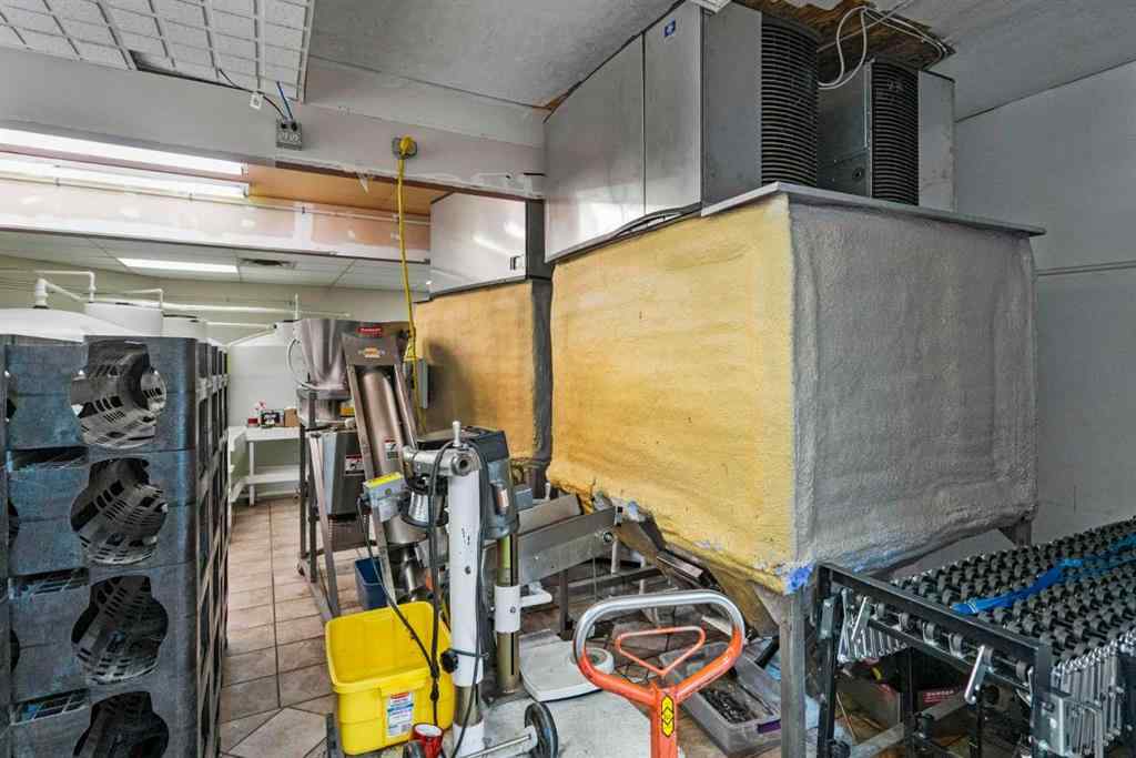 MLS® A2153958 - 4726 65 Street  in West End Camrose, Commercial