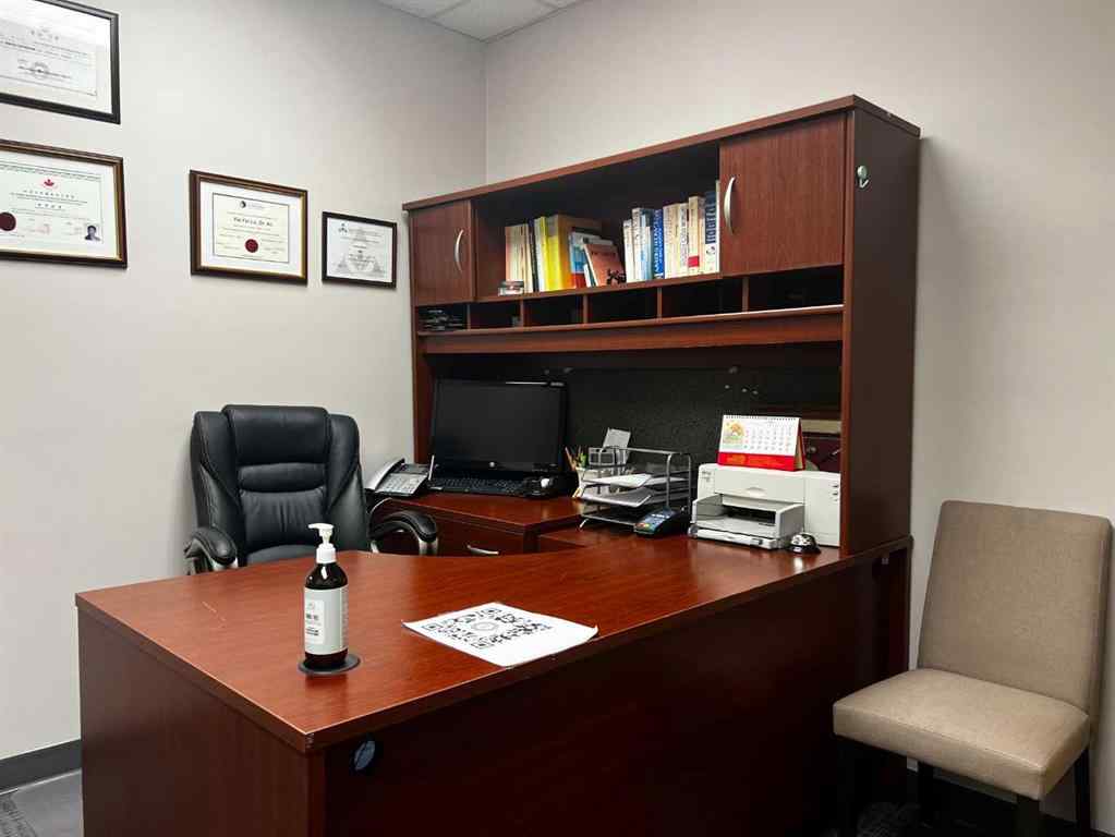 MLS® A2154555 - Unit #215 222 16 Avenue NE in Tuxedo Park Calgary, Commercial