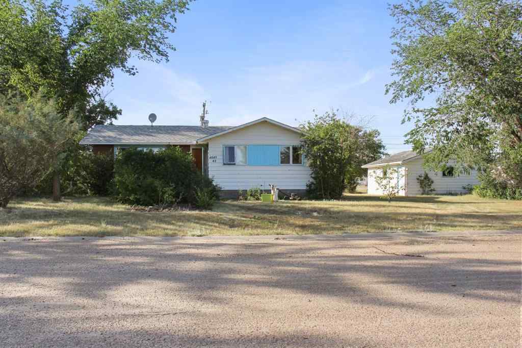 MLS® A2155262 - 4840 48 Street  in Hardisty Hardisty, Residential